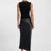 Satin skirt in a regular fit