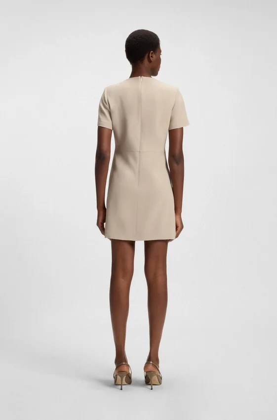 Shift dress in soft crepe Shift dress in soft crepe