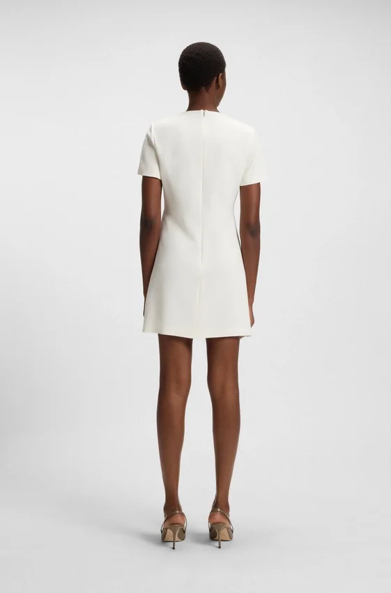Shift dress in soft crepe Shift dress in soft crepe