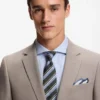 Silk tie with jacquard pattern
