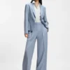 Sleeveless slim-fit blouse in a cotton blend