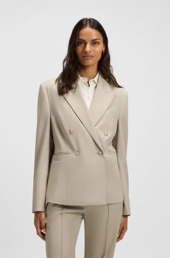 Slim-fit blazer in virgin-wool twill Slim-fit blazer in virgin-wool twill