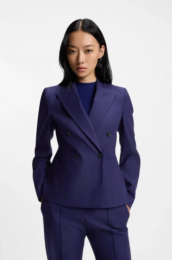 Slim-fit blazer in virgin-wool twill Slim-fit blazer in virgin-wool twill