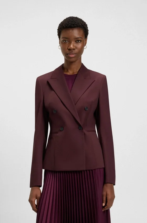 Slim-fit blazer in virgin-wool twill Slim-fit blazer in virgin-wool twill