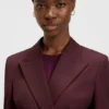 Slim-fit blazer in virgin-wool twill Slim-fit blazer in virgin-wool twill