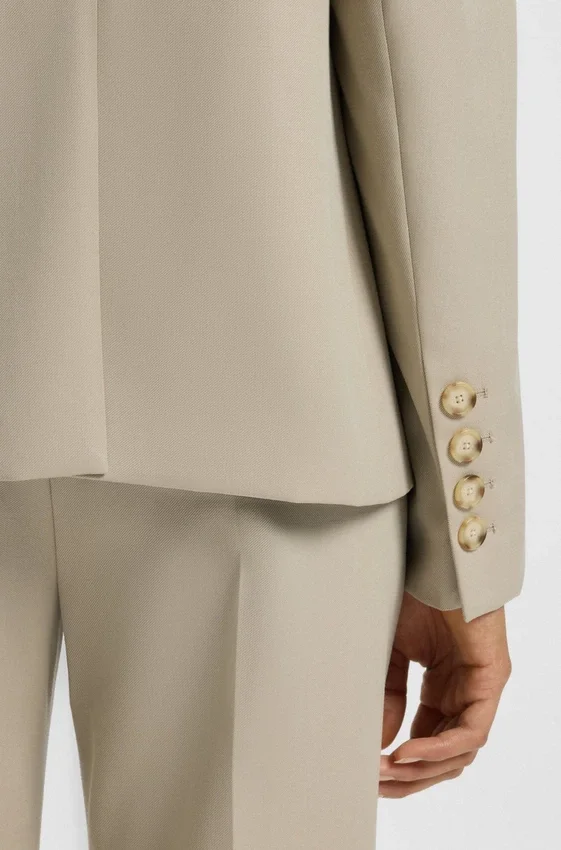 Slim-fit blazer in virgin-wool twill Slim-fit blazer in virgin-wool twill