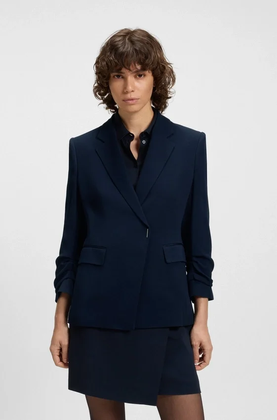 Slim-fit blazer with press-stud closure Slim-fit blazer with press-stud closure