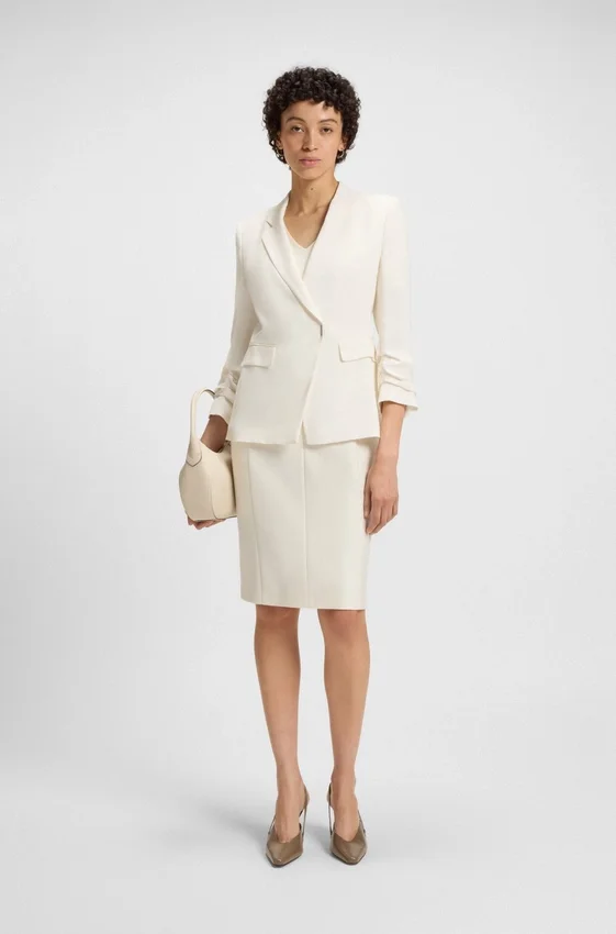 Slim-fit blazer with press-stud closure Slim-fit blazer with press-stud closure