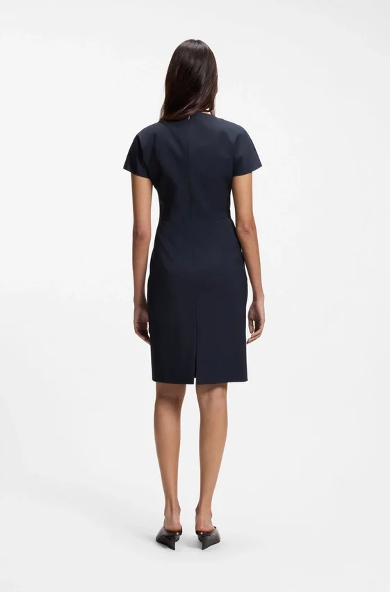 Slim-fit dress in Italian stretch wool Slim-fit dress in Italian stretch wool