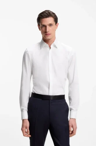 Slim-fit dress shirt in easy-iron stretch cotton