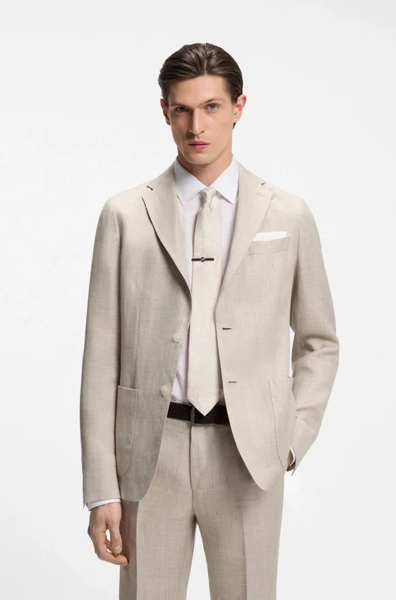 Slim-fit jacket in a linen blend Slim-fit jacket in a linen blend