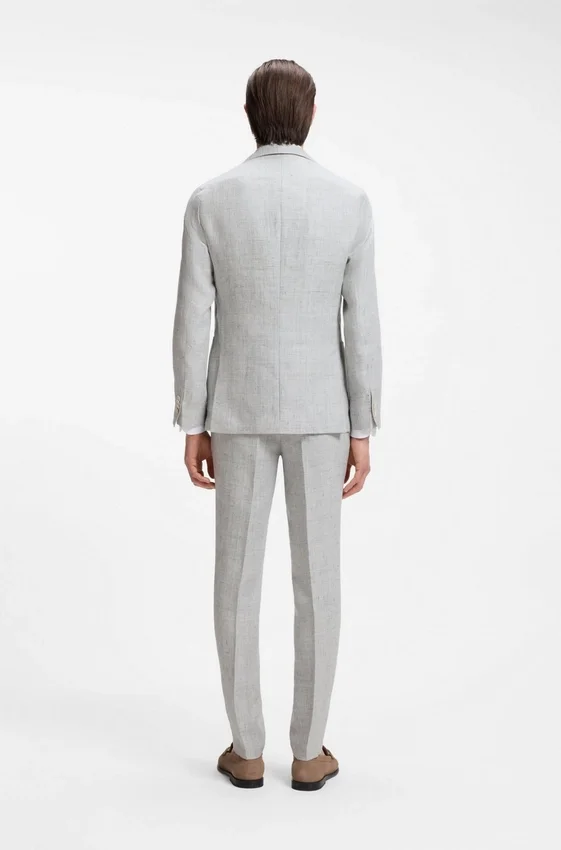 Slim-fit jacket in patterned linen Slim-fit jacket in patterned linen