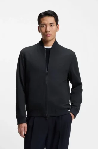 Slim-fit jacket in wrinkle-resistant fabric