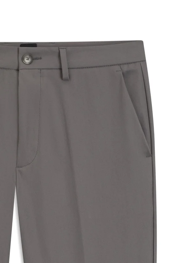 Slim-fit pants in a stretch-cotton blend Slim-fit pants in a stretch-cotton blend