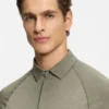 Slim-fit polo shirt with temperature-regulating performance