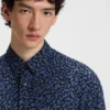 Slim-fit shirt in abstract-print poplin