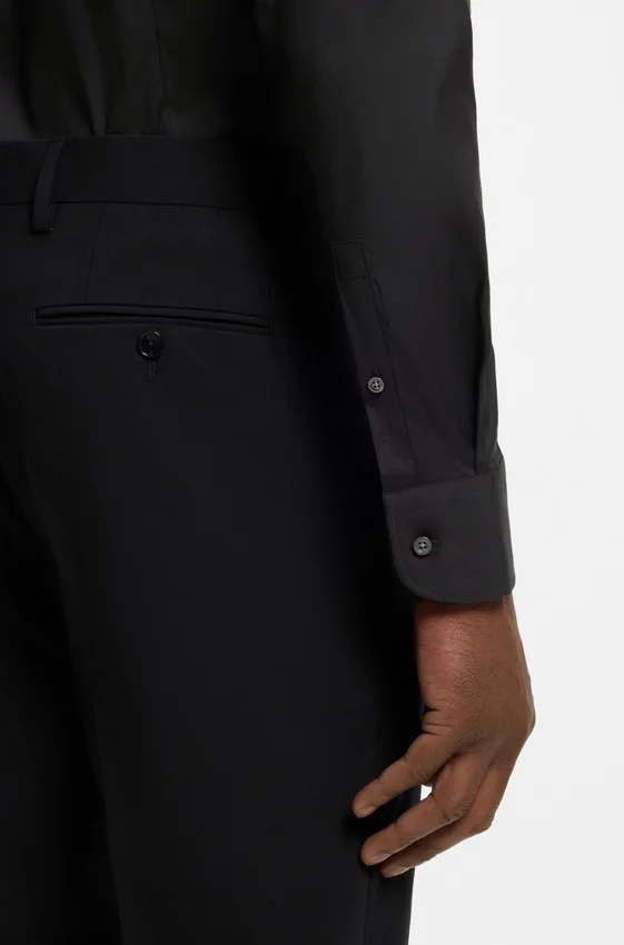 Slim-fit shirt in easy-iron cotton-blend poplin Slim-fit shirt in easy-iron cotton-blend poplin