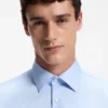 Slim-fit shirt in easy-iron cotton poplin Slim-fit shirt in easy-iron cotton poplin