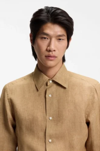 Slim-fit shirt in Italian-made linen