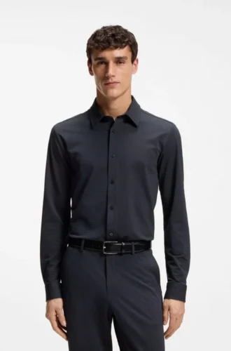 Slim-fit shirt in Italian performance-stretch seersucker