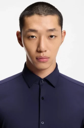 Slim-fit shirt in performance-stretch jersey