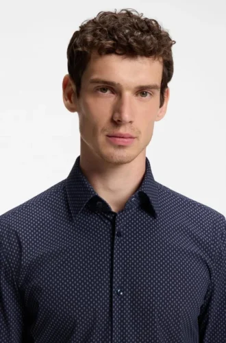 Slim-fit shirt in printed performance stretch fabric