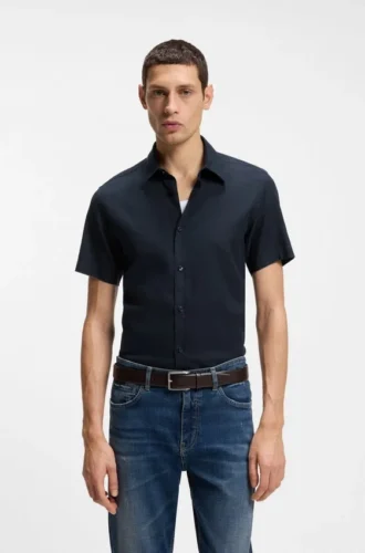 Slim-fit shirt in stretch linen