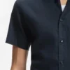 Slim-fit shirt in stretch linen