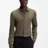 Slim-fit shirt in stretch twill