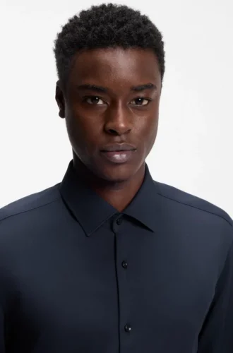 Slim-fit shirt in stretch twill