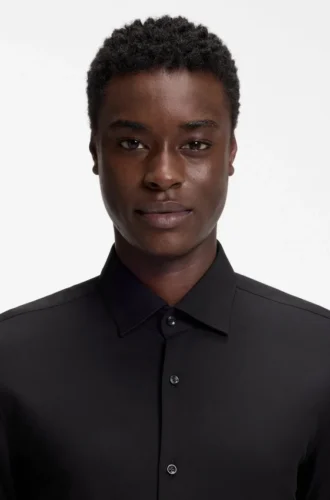 Slim-fit shirt in stretch twill