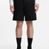 Slim-fit shorts in mercerized stretch cotton Slim-fit shorts in mercerized stretch cotton