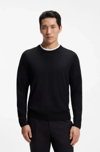 Slim-fit sweater in merino wool