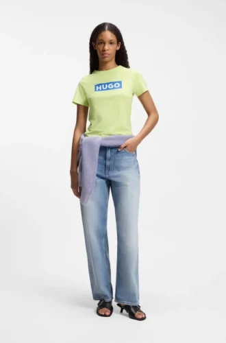 Slim-fit T-shirt in cotton with blue boxed logo