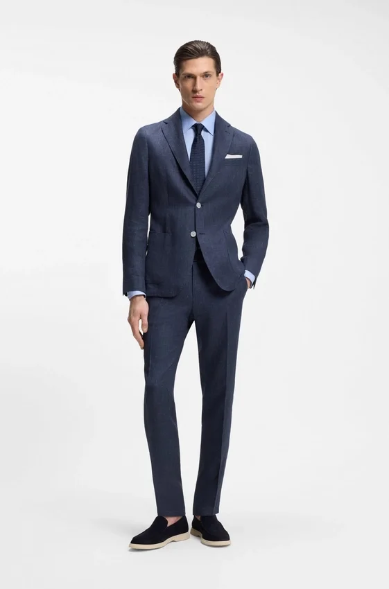 Slim-fit trousers in a linen blend Slim-fit trousers in a linen blend