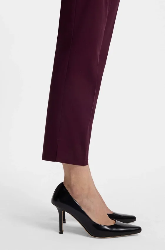 Slim-fit trousers in stretch cotton Slim-fit trousers in stretch cotton