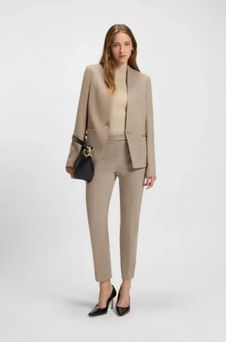 Slim-fit trousers in stretch fabric