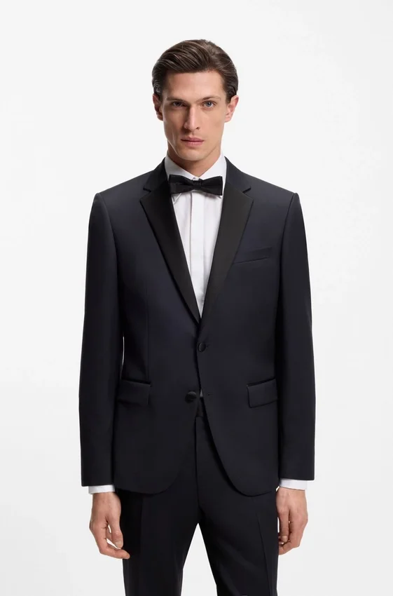 Slim-fit tuxedo jacket in virgin-wool serge Slim-fit tuxedo jacket in virgin-wool serge