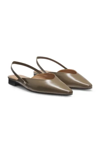 Slingback ballerina pumps in leather