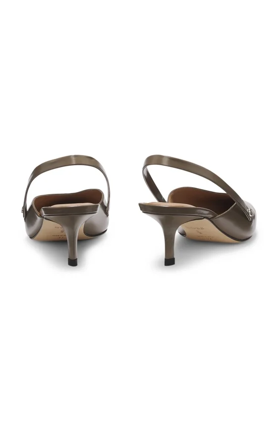 Slingback pumps in polished leather Slingback pumps in polished leather