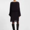 Smocked-waistband dress with plissé pleats Smocked-waistband dress with plissé pleats