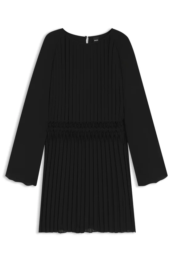 Smocked-waistband dress with plissé pleats Smocked-waistband dress with plissé pleats