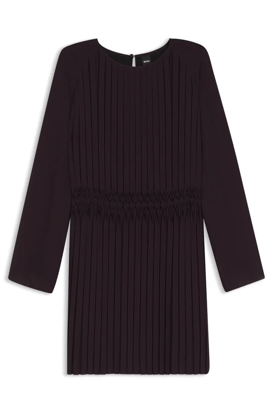 Smocked-waistband dress with plissé pleats Smocked-waistband dress with plissé pleats