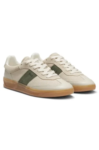 Sneakers in leather and suede