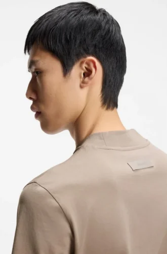 Stand-collar slim-fit T-shirt in stretch cotton