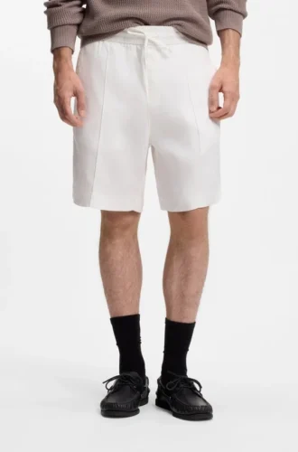 Straight-fit shorts in a linen blend