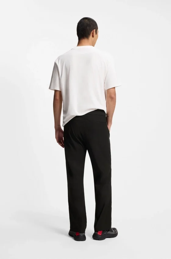 Straight-fit trousers in water-repellent ripstop Straight-fit trousers in water-repellent ripstop