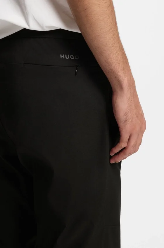 Straight-fit trousers in water-repellent ripstop Straight-fit trousers in water-repellent ripstop