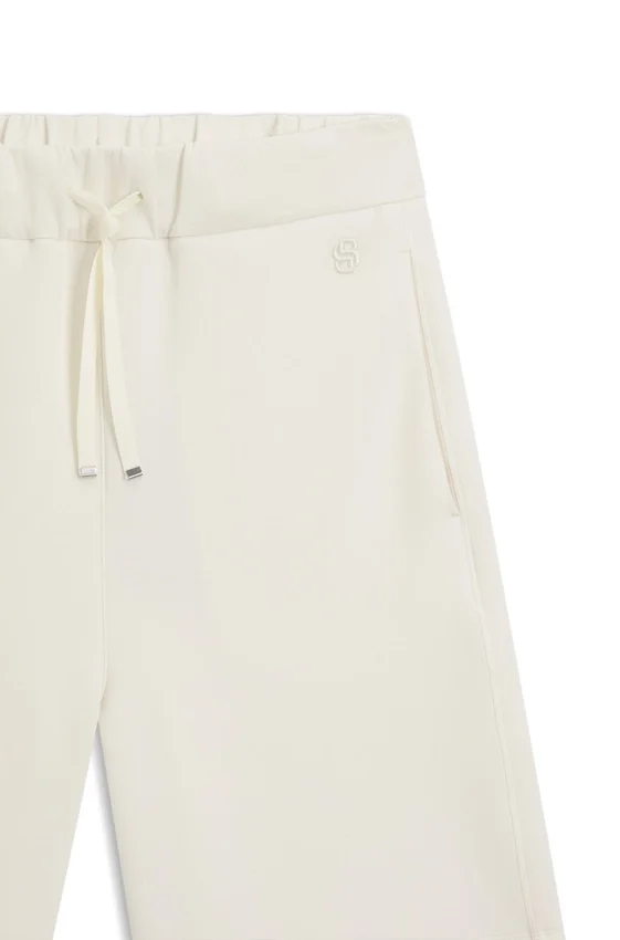 Stretch-jersey shorts in a relaxed fit Stretch-jersey shorts in a relaxed fit