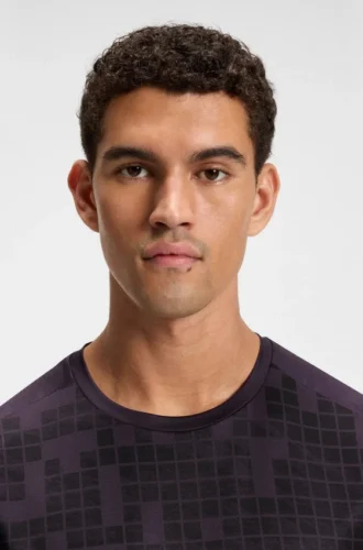Stretch-mesh slim-fit T-shirt with all-over print